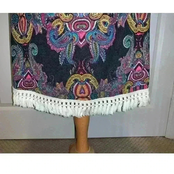 🆕 PAISLEY DRESS - Picture 2 of 4